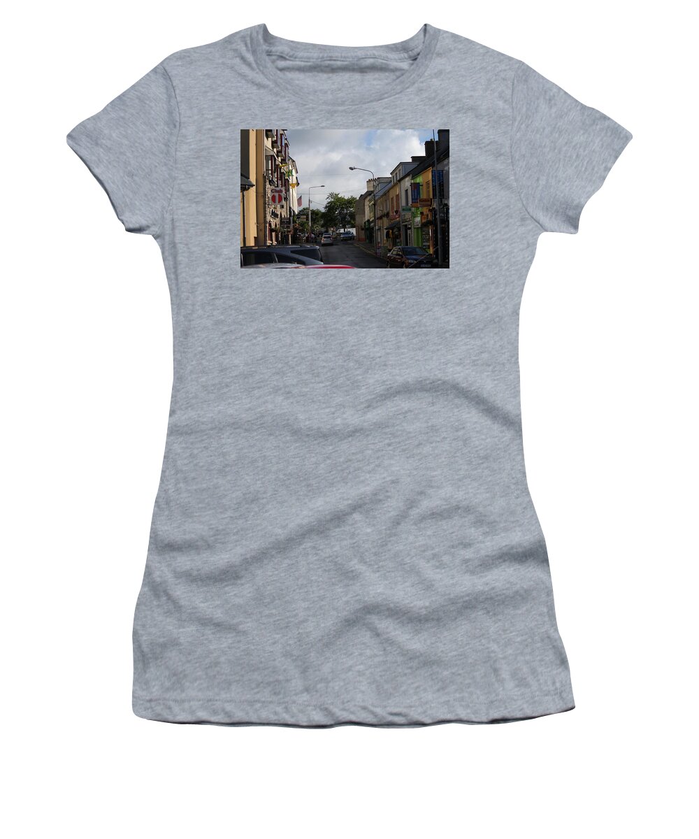 Street Women's T-Shirt featuring the photograph Donegal Town 4118 by John Moyer