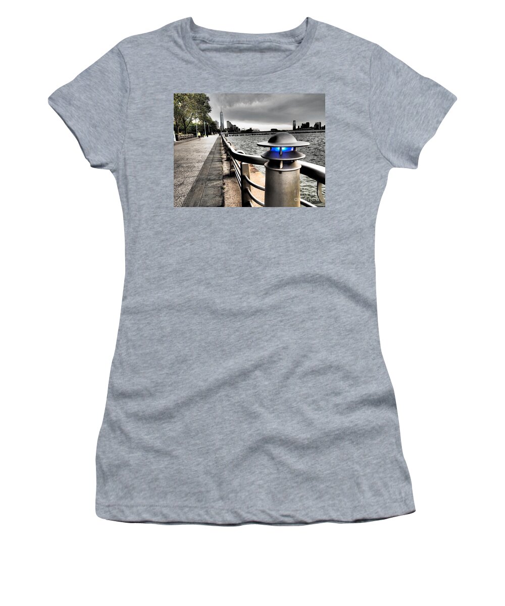 New York City Women's T-Shirt featuring the photograph Drama In The City 14 by Dorothy Lee