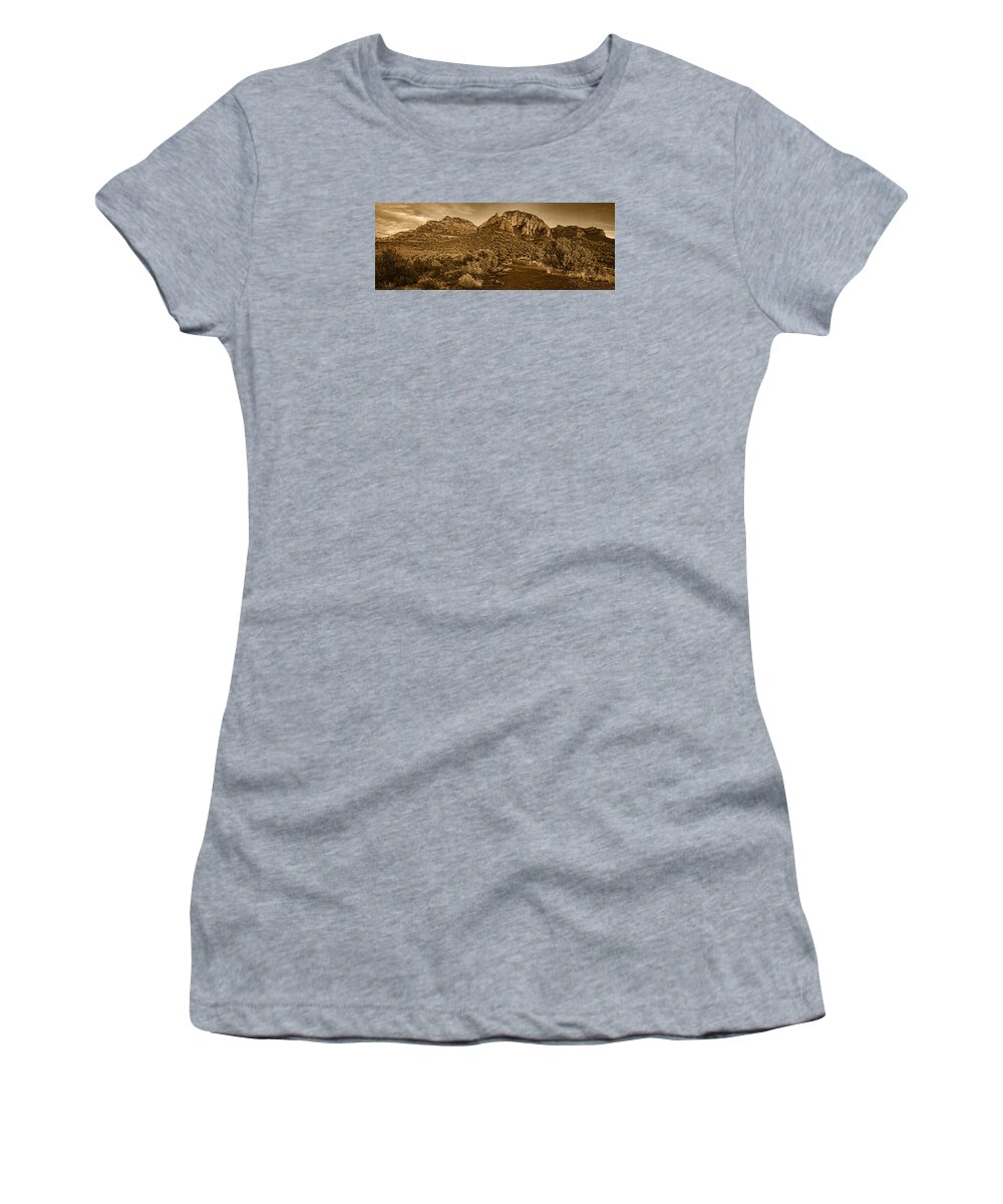 Dry Creek Vista Women's T-Shirt featuring the photograph Evening at Dry Creek Vista Tnt by Theo O'Connor