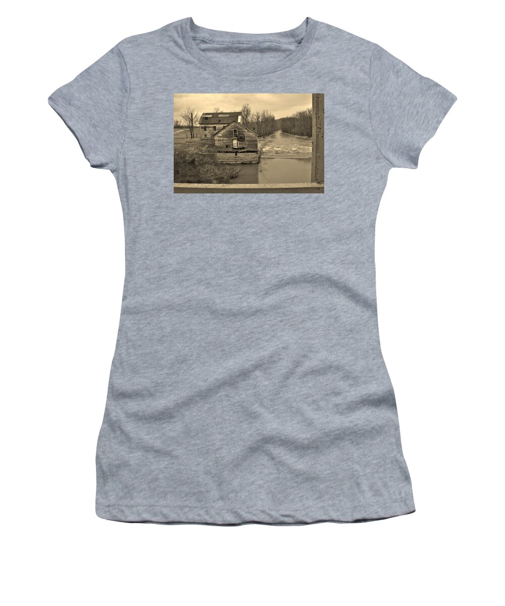 Gristmill Women's T-Shirt featuring the photograph Falls of Rough Abandoned Gristmill by Stacie Siemsen