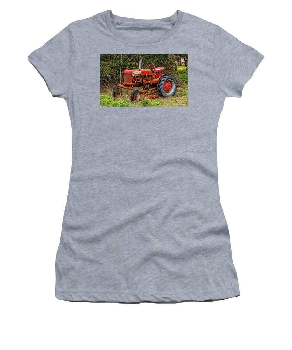 Christopher Holmes Photography Women's T-Shirt featuring the photograph Farmall Cub by Christopher Holmes