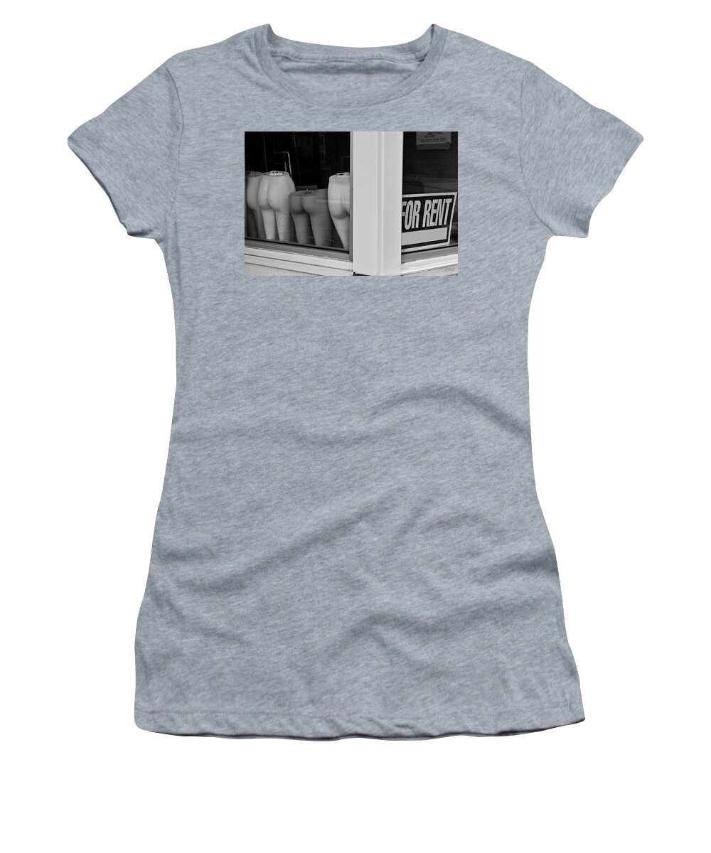 Sign Women's T-Shirt featuring the photograph For Rent by David Gordon