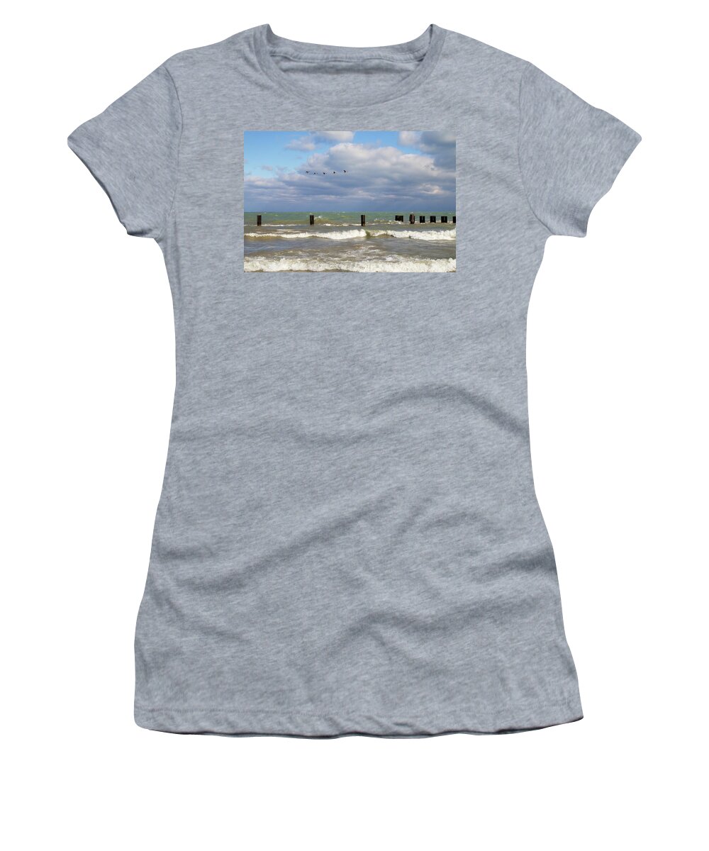 Canada Geese Women's T-Shirt featuring the photograph Heading South by Todd Bannor