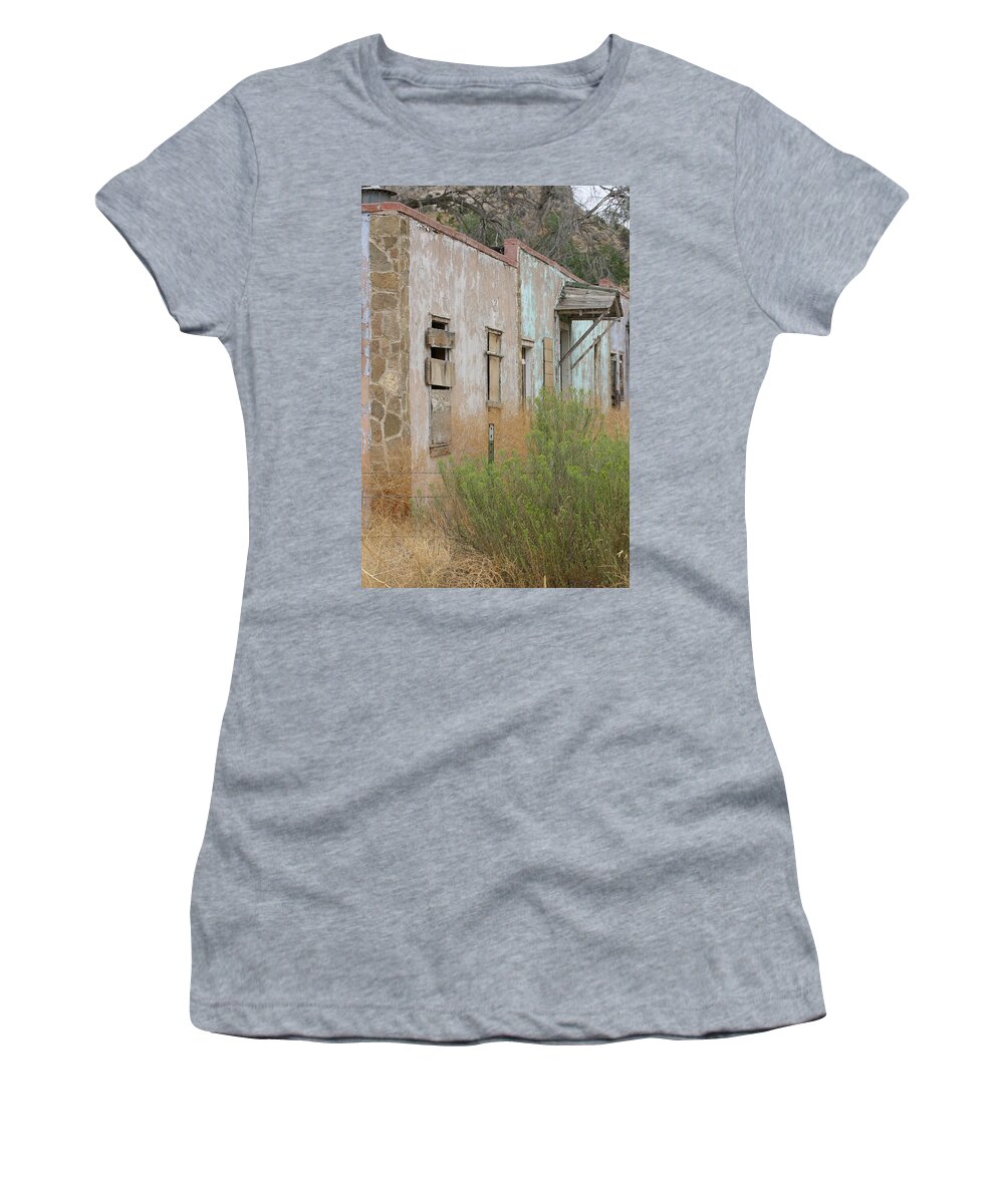 Hotel Women's T-Shirt featuring the photograph Hotel No-tell by Jeff Floyd CA