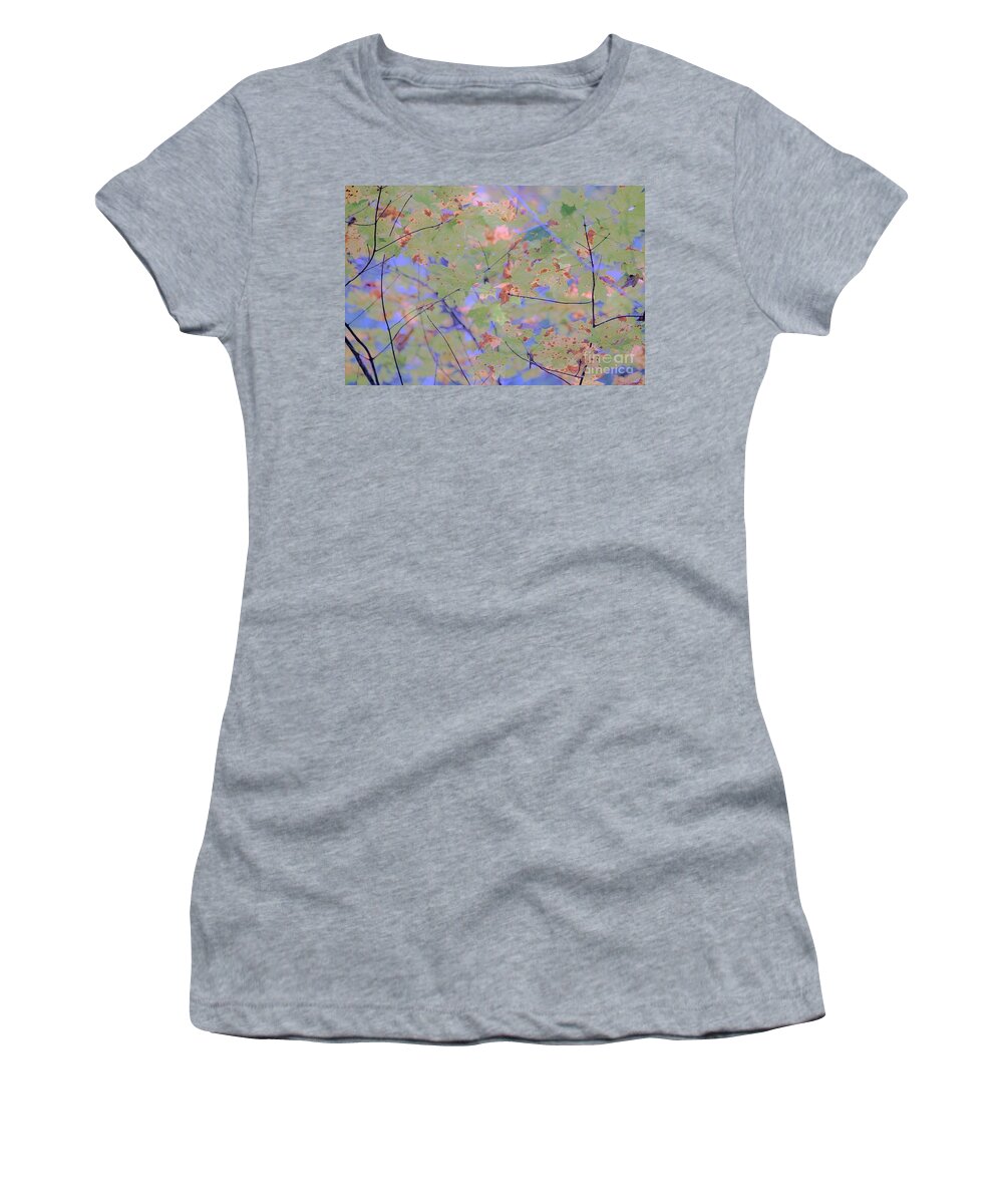 Fall Women's T-Shirt featuring the photograph Kentucky Coloring by Merle Grenz