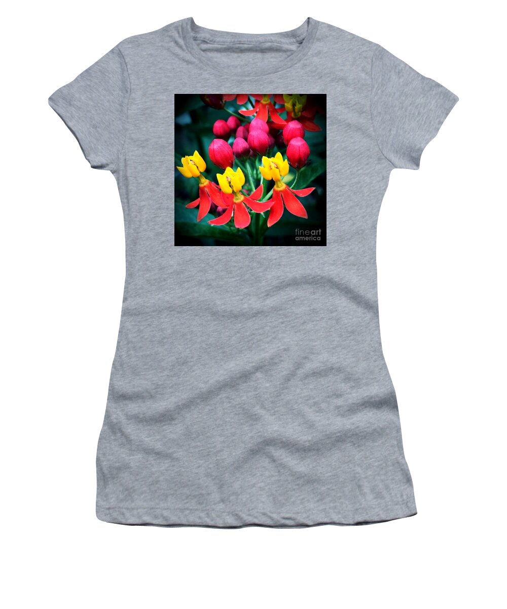 Macro Women's T-Shirt featuring the photograph Ladies in Waiting by Vonda Lawson-Rosa