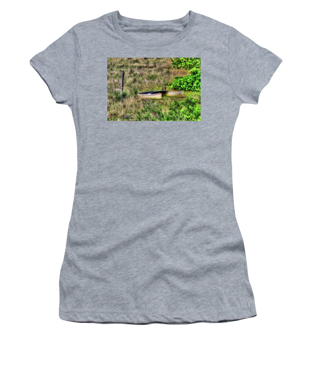 Usa Women's T-Shirt featuring the photograph Land Locked by Tom Prendergast