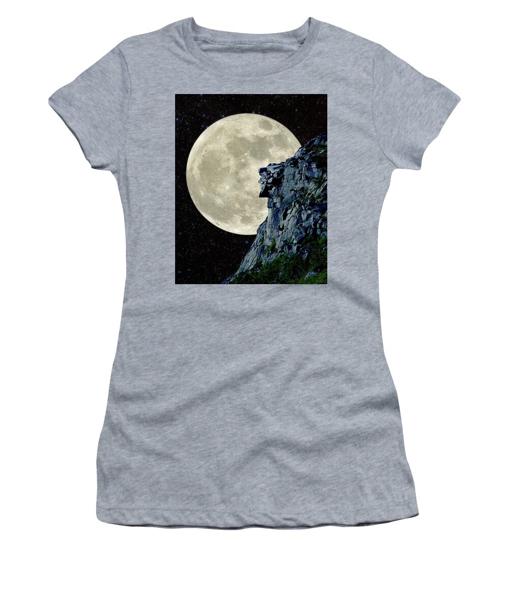 Old Man Old Man Of The Mountain Nh New Hampshire Moon Full Moon Lunar Astronomy Composite Women's T-Shirt featuring the photograph Man in the Moon Meets Old Man of the Mountain Vertical by Larry Landolfi