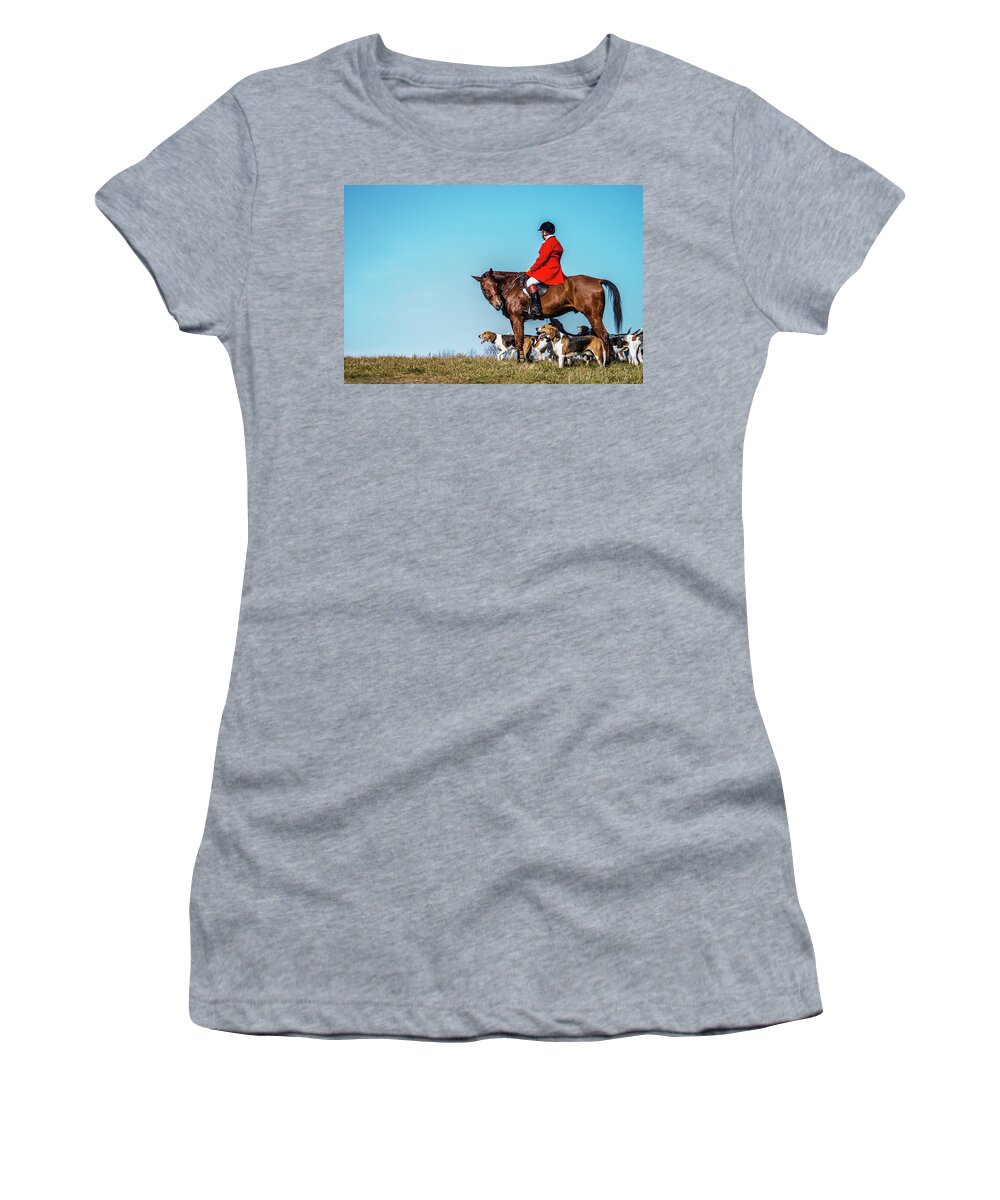 Foxhound Women's T-Shirt featuring the photograph Matlock and friends by Pamela Taylor