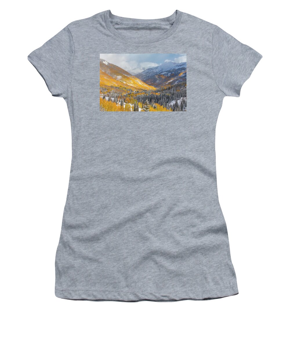 Aspen Trees Women's T-Shirt featuring the photograph Million Dollar Drive by Darren White