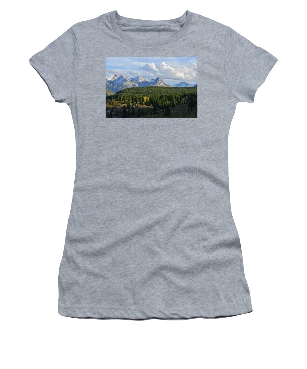 Colorado Women's T-Shirt featuring the photograph Molas Divide and Pass by Ray Mathis