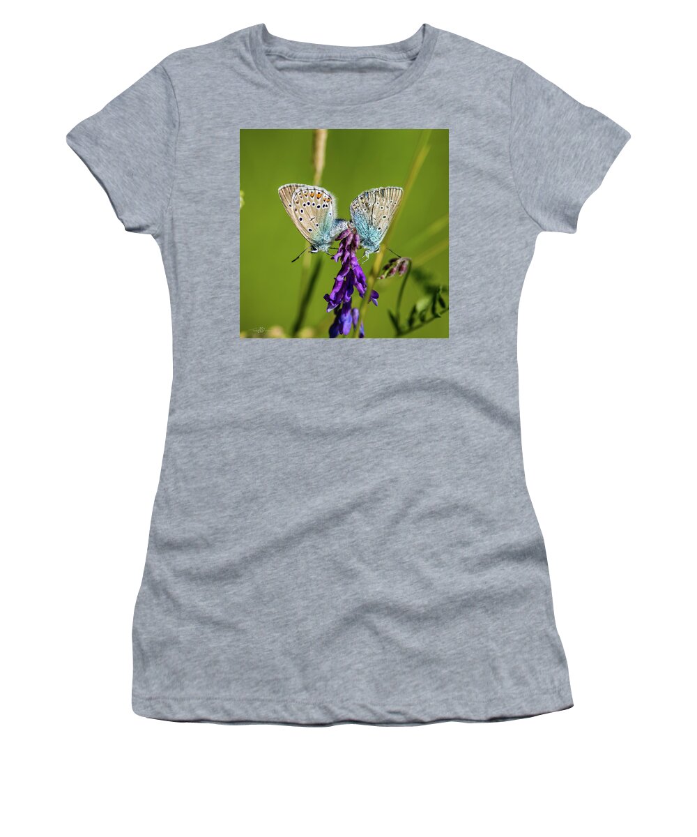 Northern Blue Women's T-Shirt featuring the photograph Northern Blue's mating by Torbjorn Swenelius