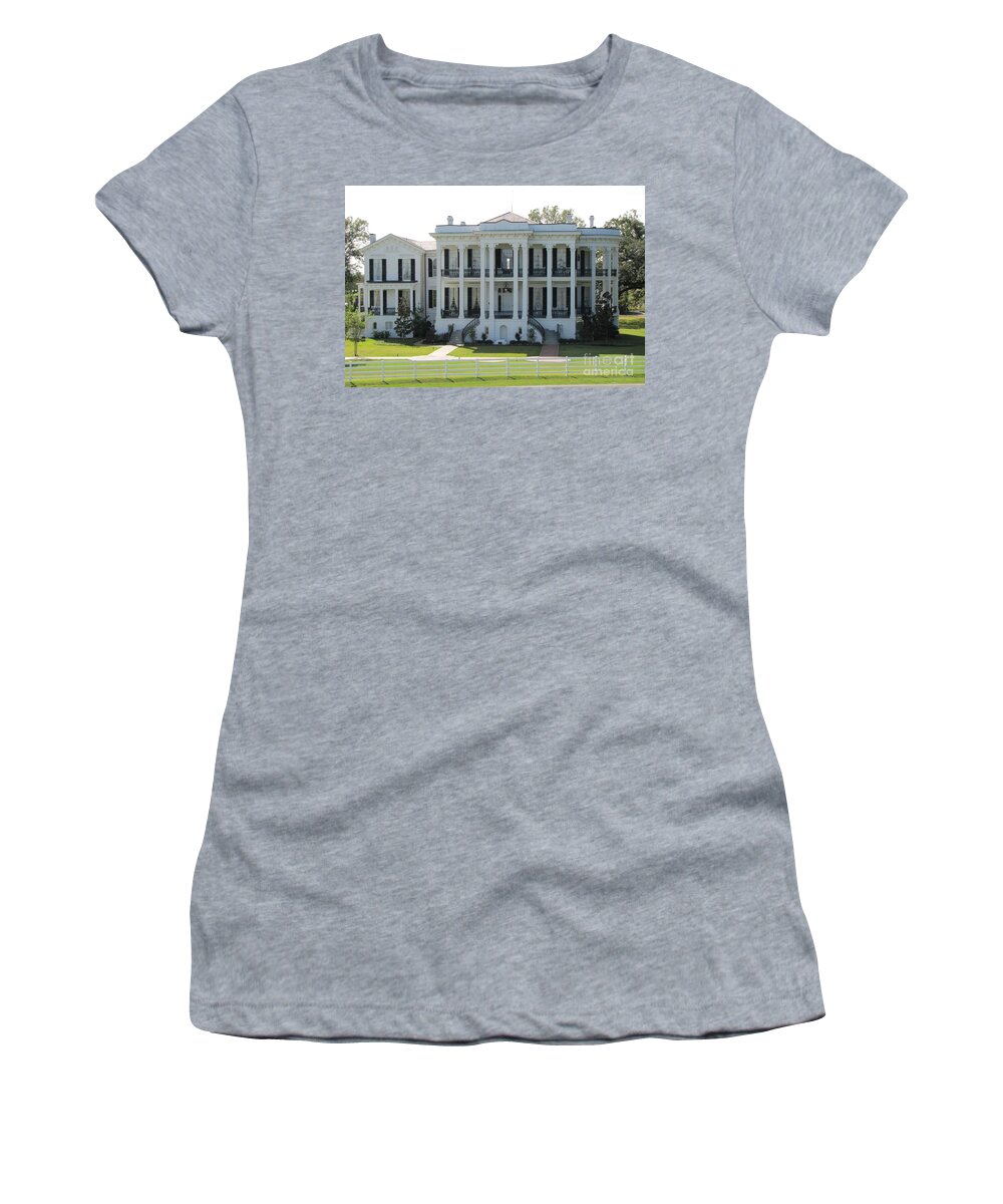 Plantation Homes Women's T-Shirt featuring the photograph Nottoway Plantation by Michelle Powell