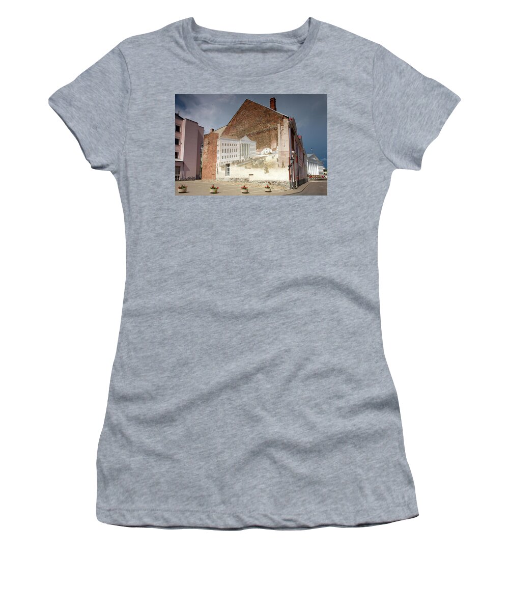Painting Women's T-Shirt featuring the photograph Painting on Tartu University Buildings by Aivar Mikko