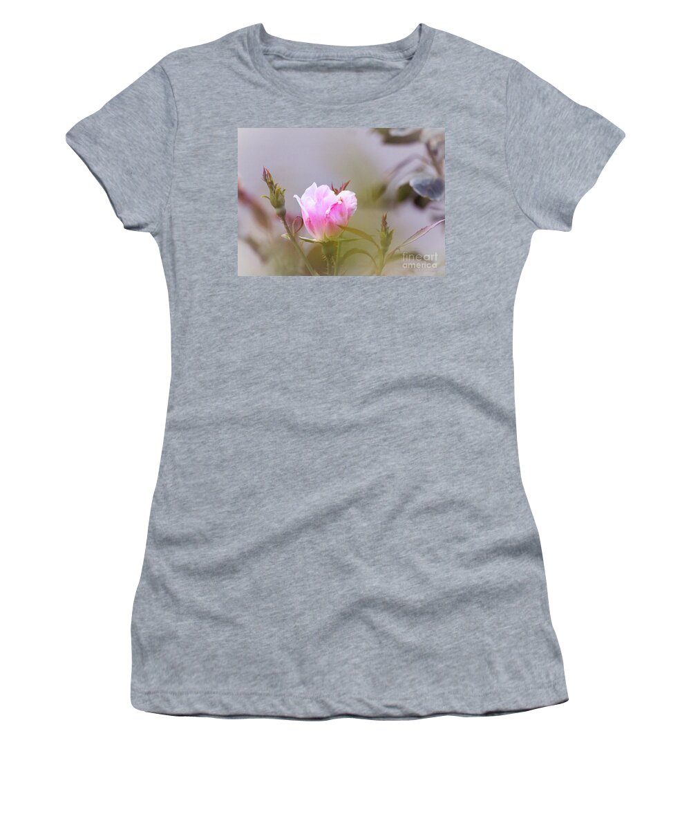 Closeup Women's T-Shirt featuring the photograph Pink by Todd Blanchard