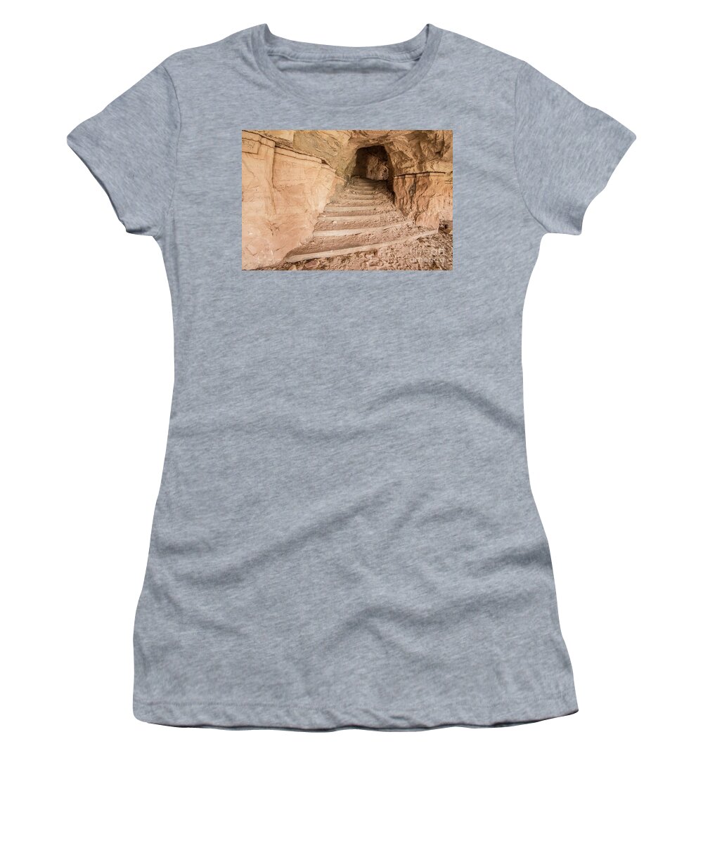 Abandoned Women's T-Shirt featuring the photograph Sandstone Staircase in Abandoned Modern Cliff Dwelling - Utah by Gary Whitton