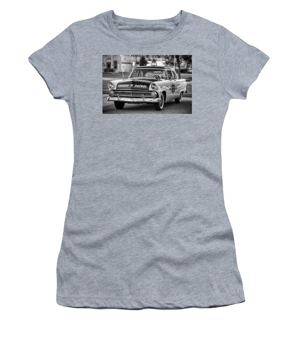B+w Women's T-Shirt featuring the photograph Sheriff Patrol Car by Tammy Chesney
