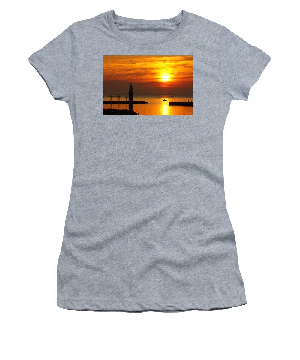 Lighthouse Women's T-Shirt featuring the photograph Sunrise Brushstrokes by Bill Pevlor