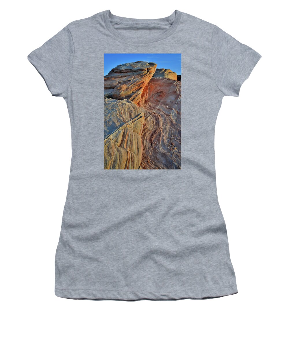 Valley Of Fire State Park Women's T-Shirt featuring the photograph Sunset on Wave of Sandstone in Valley of Fire by Ray Mathis