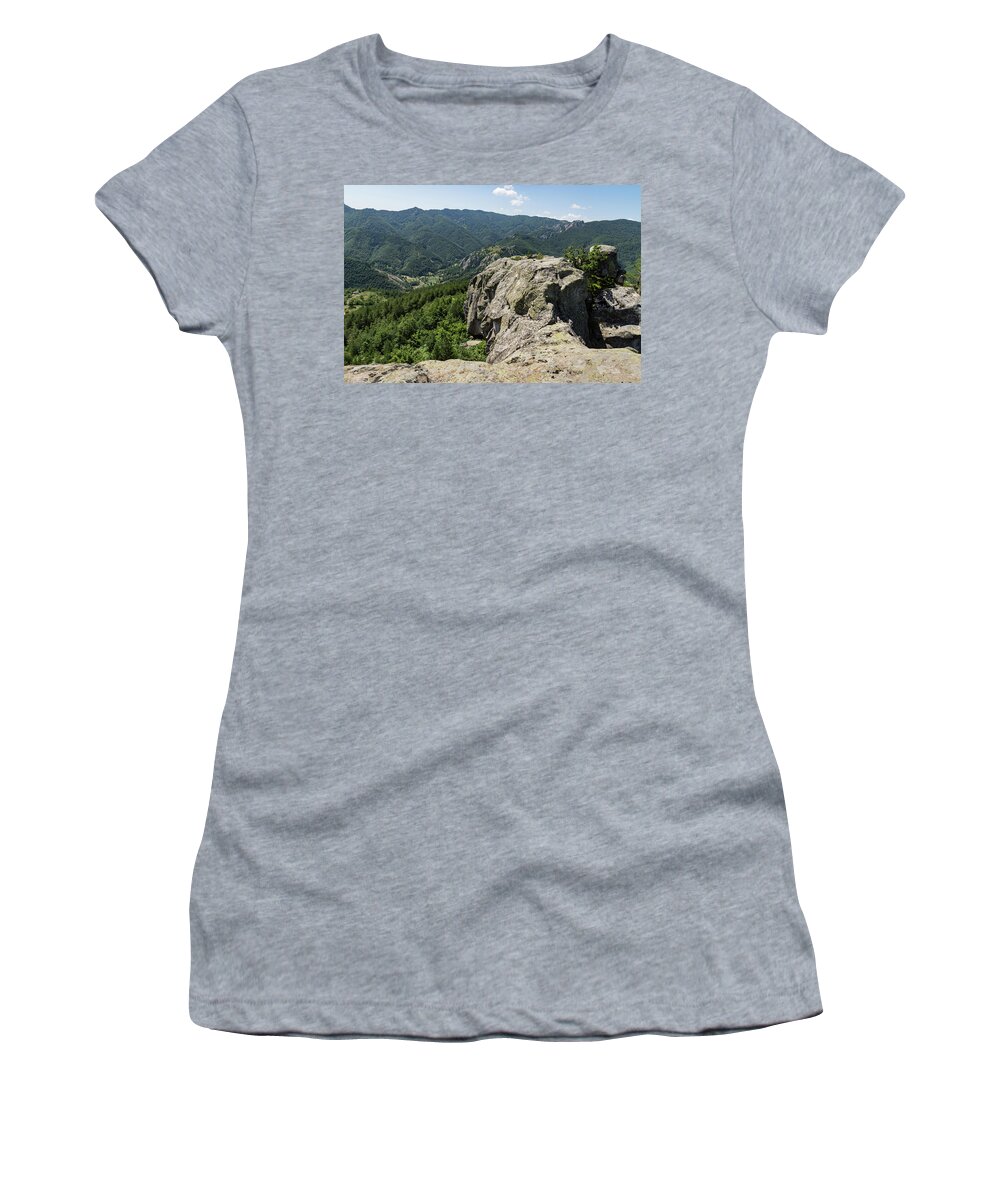 Spine Of The Mountain Women's T-Shirt featuring the photograph The Spine of the Mountain - Rough Rocks and Vistas by Georgia Mizuleva