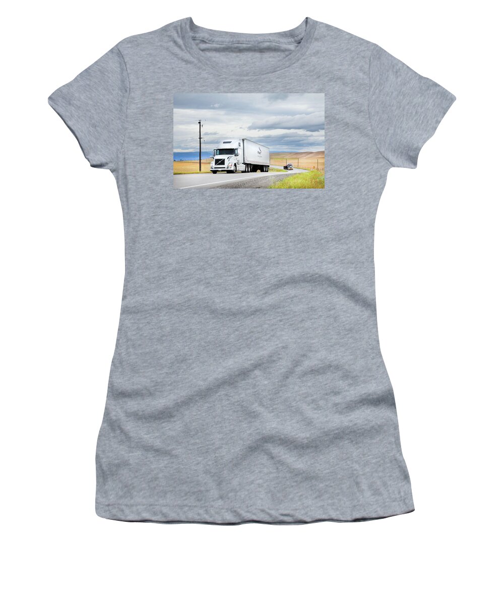  Truck Women's T-Shirt featuring the photograph Truckin' Down The Highway by Theresa Tahara