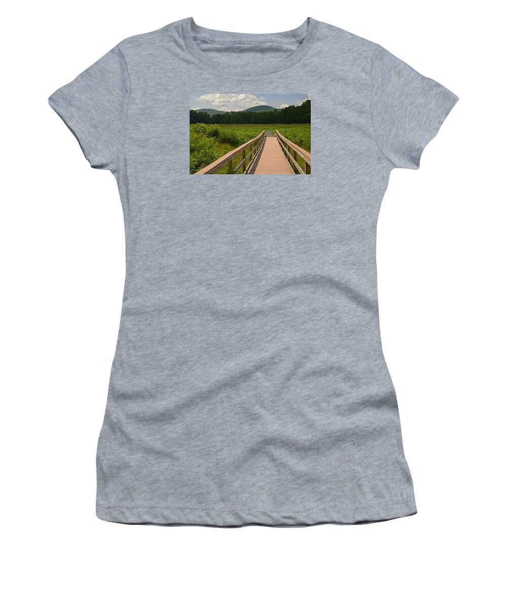 Landscape Women's T-Shirt featuring the photograph Walkway to a Mountain color by Nancy De Flon