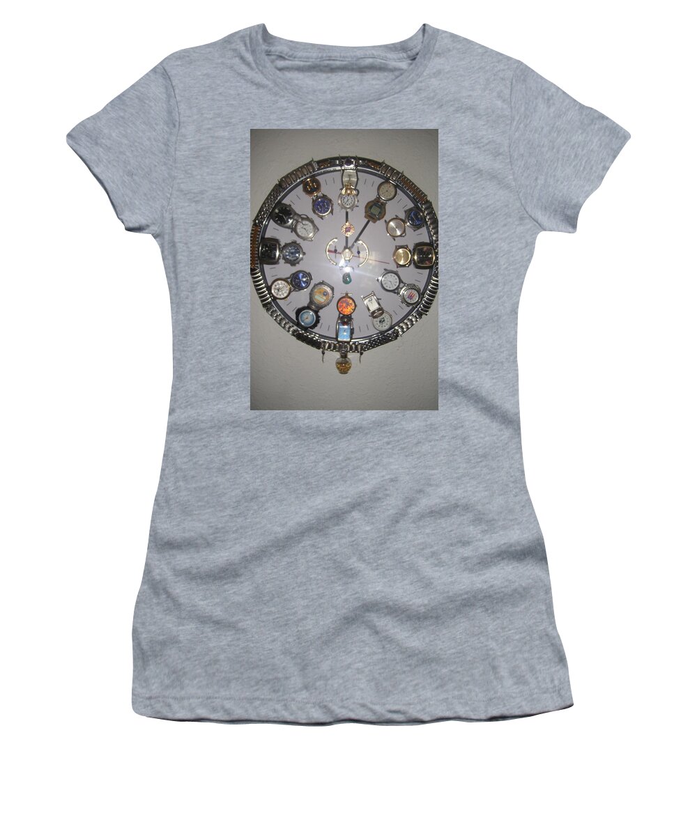Watches Women's T-Shirt featuring the mixed media Wastin Time by WaLdEmAr BoRrErO