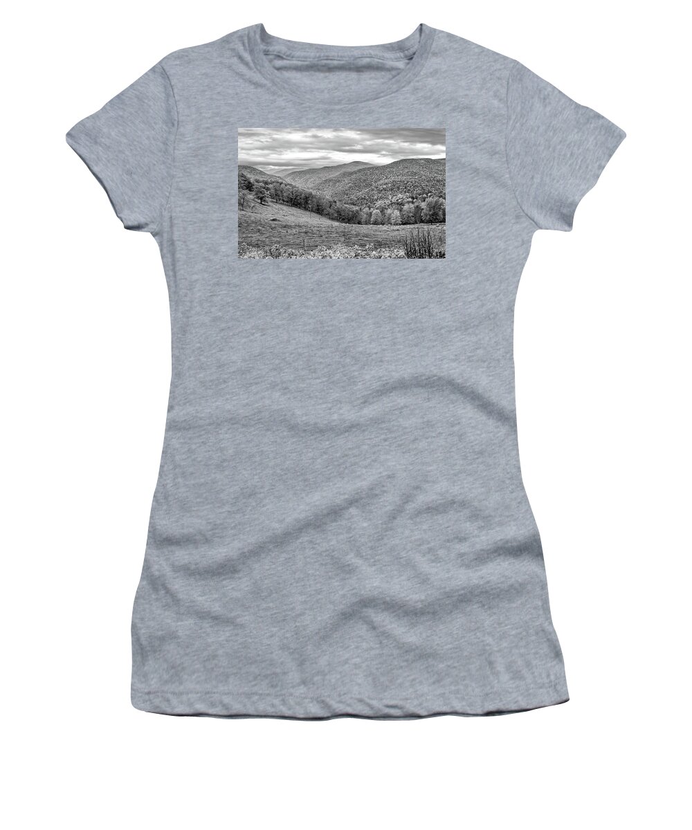 West Virginia Women's T-Shirt featuring the photograph West Virginia High 3 bw by Steve Harrington