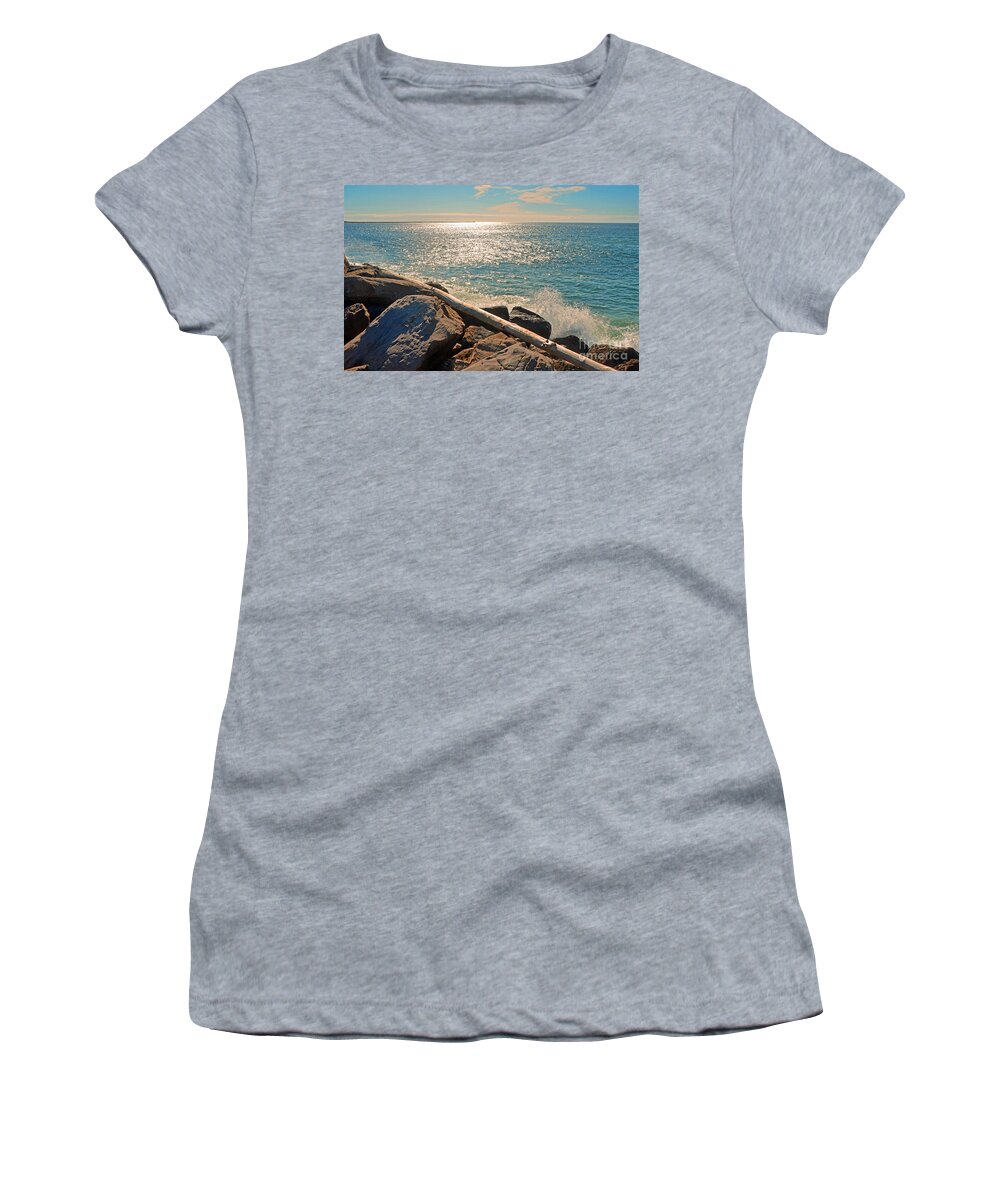 Westport Women's T-Shirt featuring the photograph Westport Waves 2 by Frank Larkin