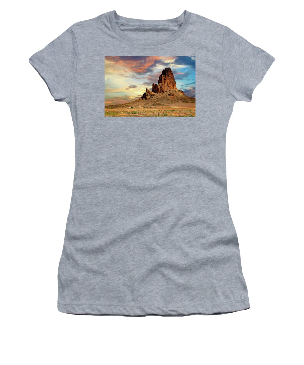 Arizona Women's T-Shirt featuring the photograph Agathla Peak by G Lamar Yancy
