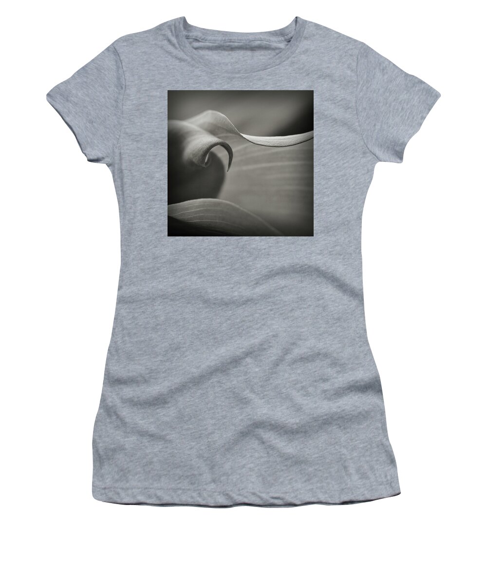 Calla Lily Women's T-Shirt featuring the photograph Delve Deeper by Michelle Wermuth