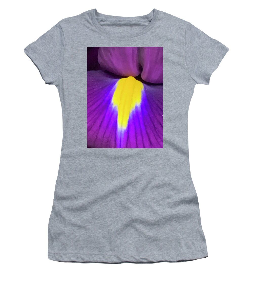 éclair Women's T-Shirt featuring the photograph Iris Eclair by Tiesa Wesen