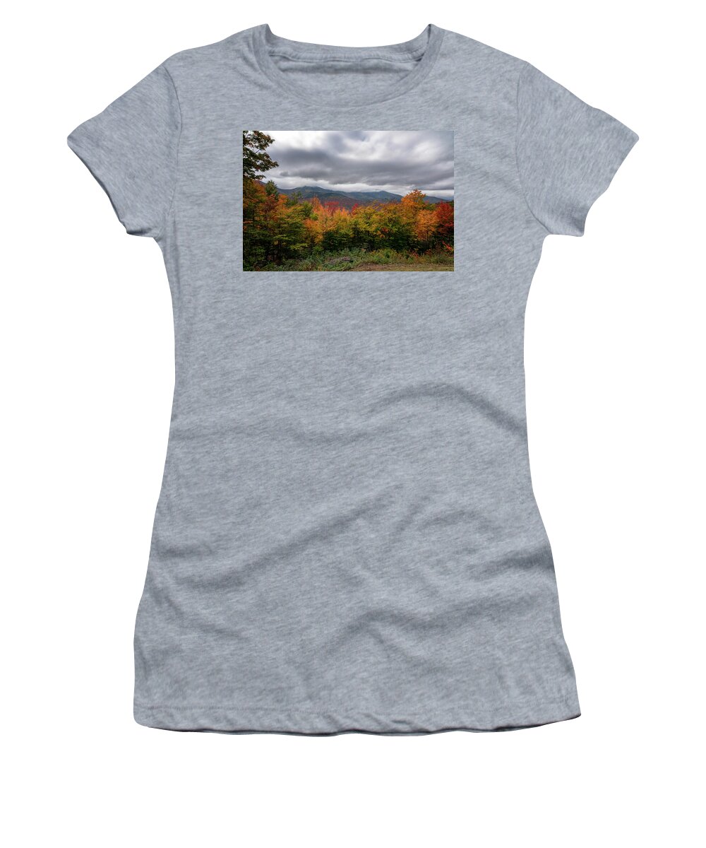 Spofford Lake New Hampshire Women's T-Shirt featuring the photograph Kancamagus Highway Scene by Tom Singleton