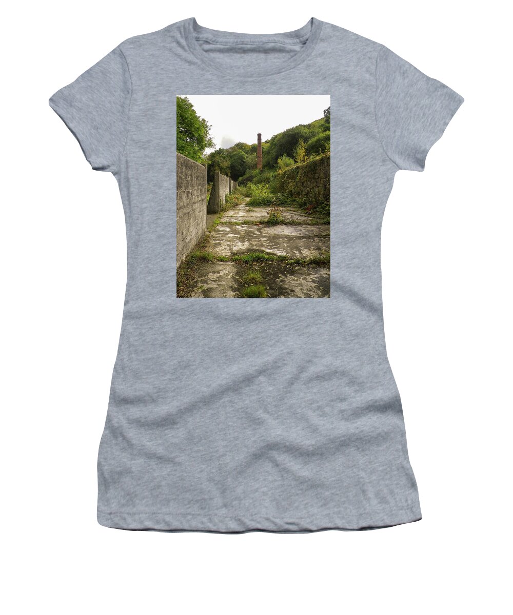 Ruins Women's T-Shirt featuring the photograph Trevanny Dry Luxulyan Cornwall by Richard Brookes
