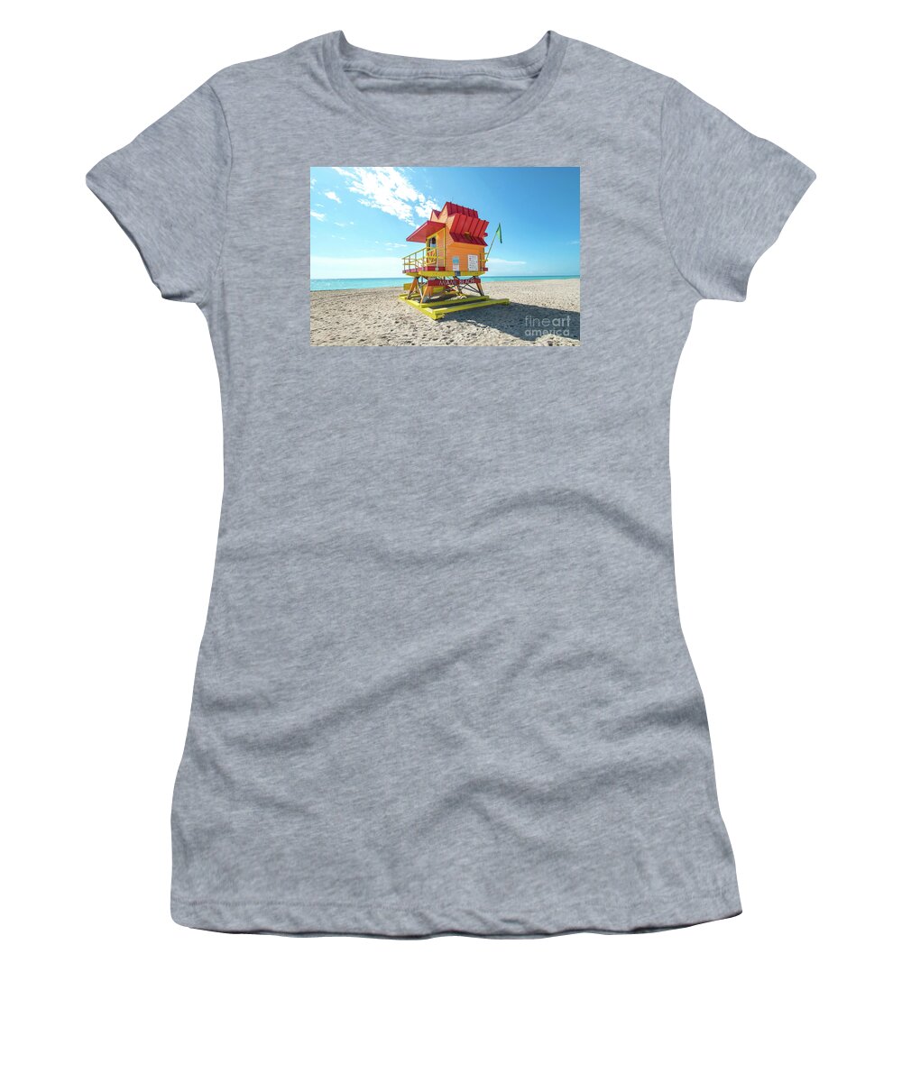 Atlantic Women's T-Shirt featuring the photograph 8th Street Lifeguard Tower South Beach Miami, Florida by Beachtown Views