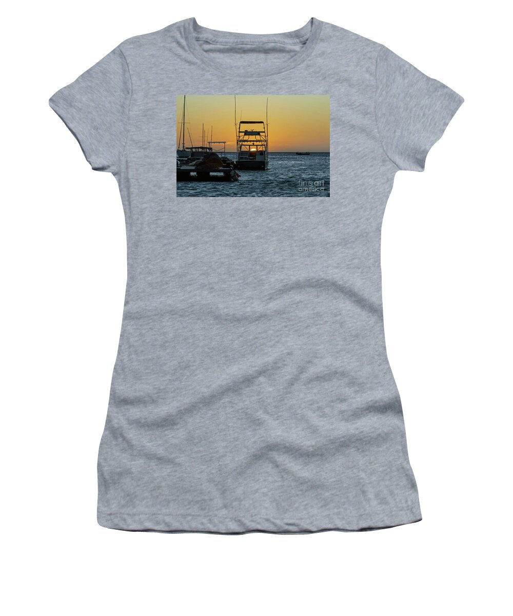 Sunset Women's T-Shirt featuring the photograph Aruba Sunset by Tom Watkins PVminer pixs