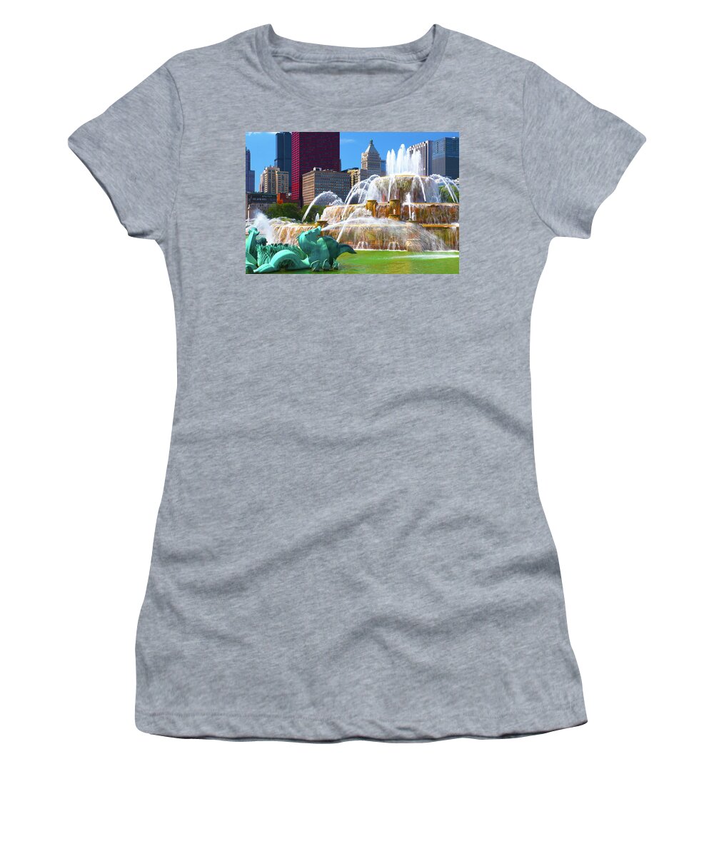 Chicago Skyline Women's T-Shirt featuring the photograph Chicago Skyline Grant Park Fountain by Patrick Malon