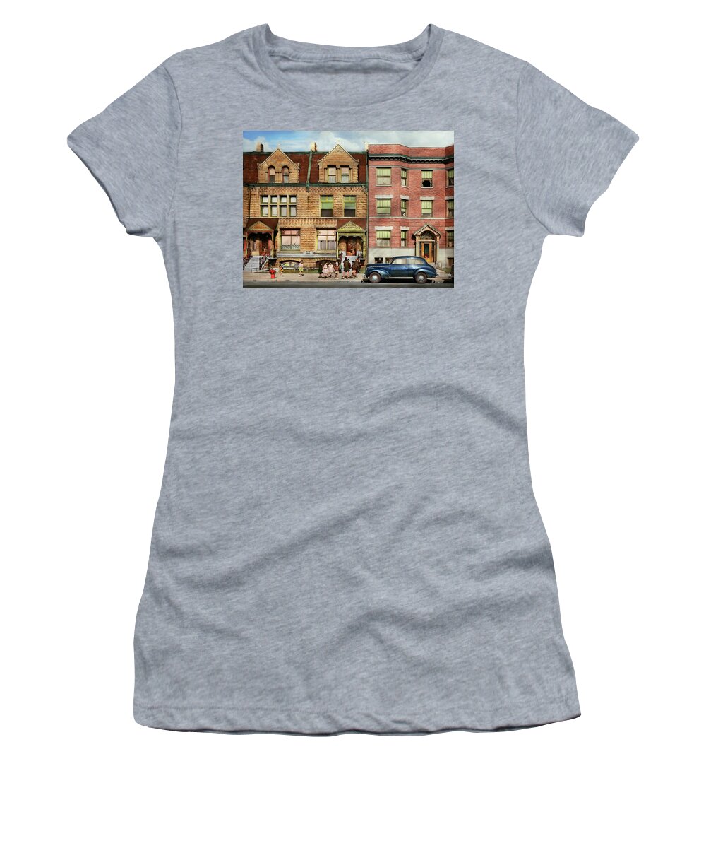 Chicago Women's T-Shirt featuring the photograph City - Chicago, IL - Can you come out to play 1941 by Mike Savad