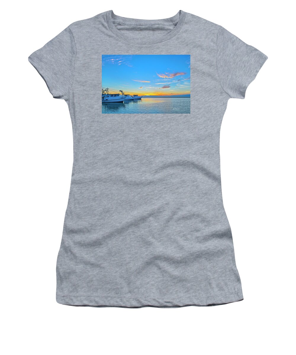 Sunrise Women's T-Shirt featuring the photograph Cool Morning by Ty Husak