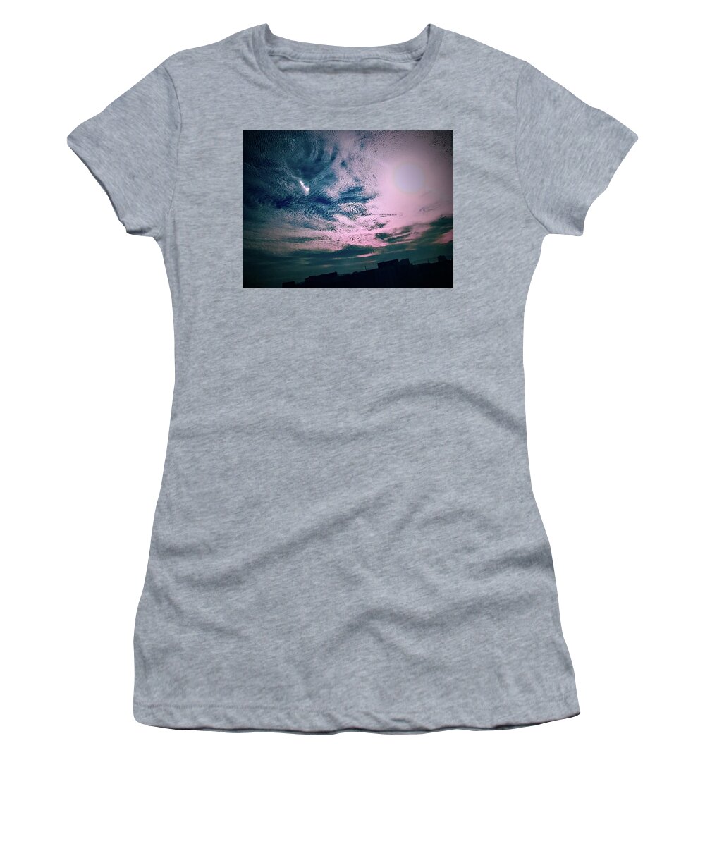 Sky Image Women's T-Shirt featuring the mixed media Curvature by Bencasso Barnesquiat