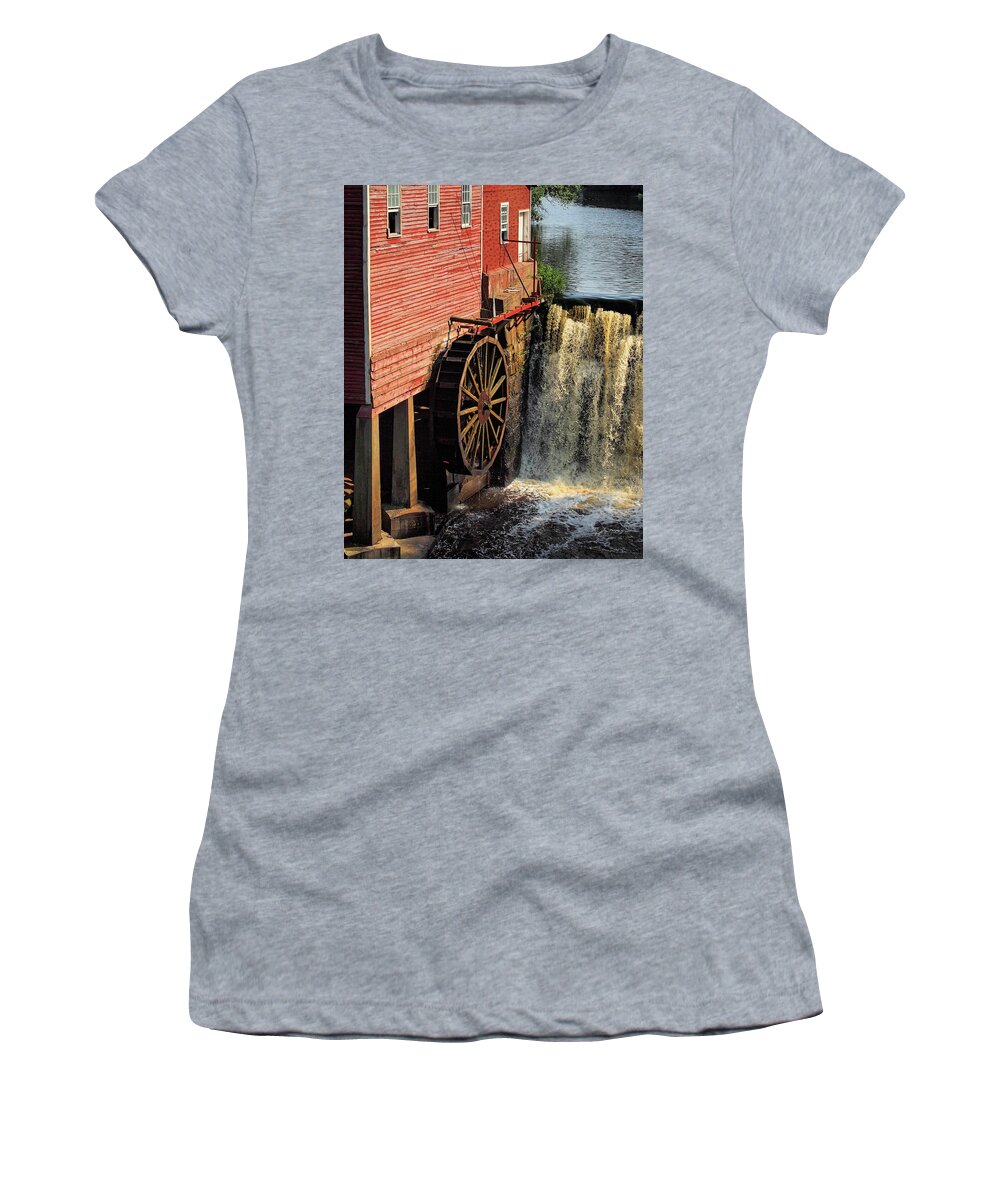 Water Fall Women's T-Shirt featuring the photograph Dells Mill by Scott Olsen