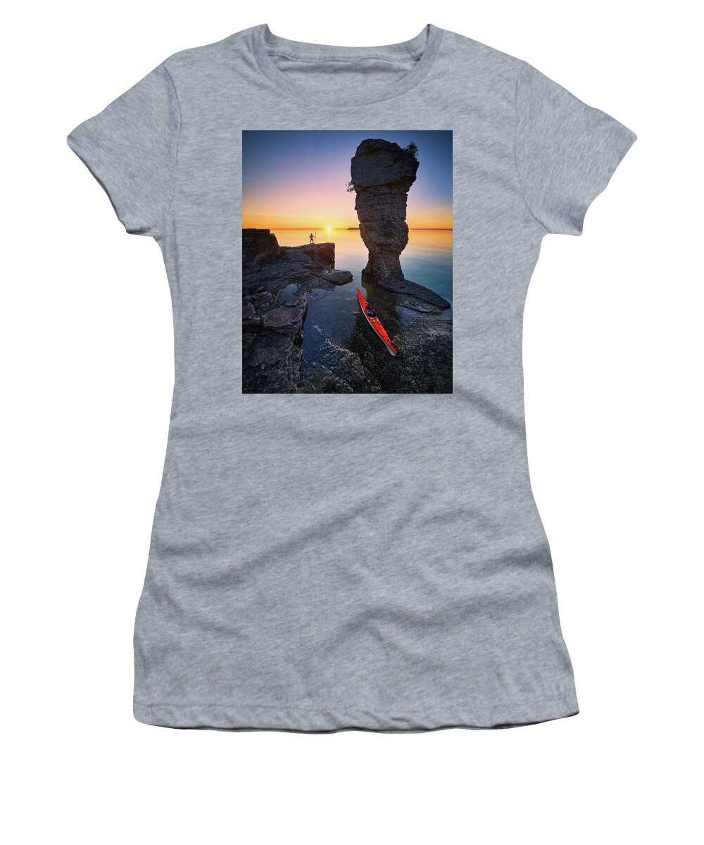 Sunrise Women's T-Shirt featuring the photograph Flowerpot Sunrise by Henry w Liu