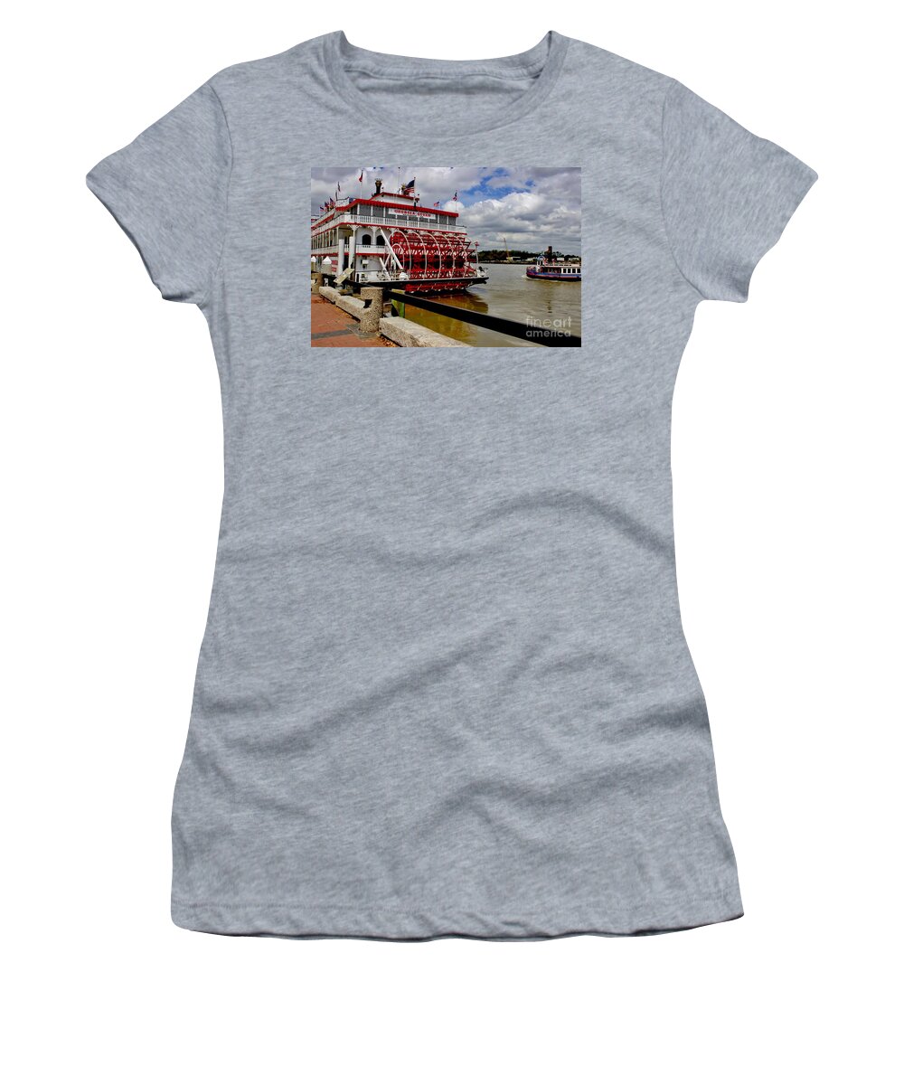 Riverboat Women's T-Shirt featuring the photograph Georgia Queen by Alice Mainville