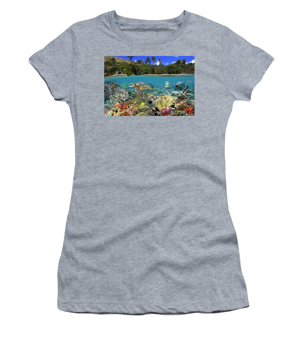 Ocean Women's T-Shirt featuring the photograph Hanauma Bay by Artesub
