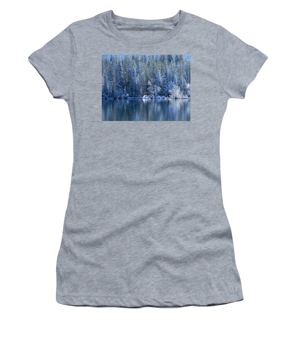 Photograph Women's T-Shirt featuring the photograph Jenkinson Lake in Snow by Beverly Read