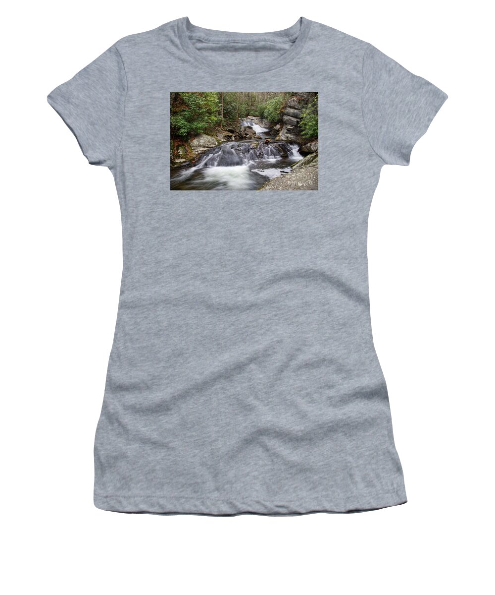 Lynn Camp Falls Women's T-Shirt featuring the photograph Lower Lynn Camp Falls 11 by Phil Perkins