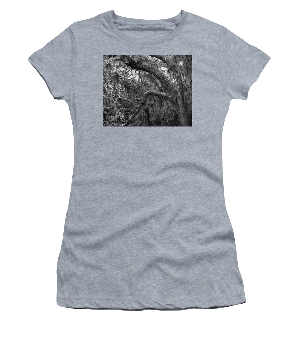 Georgia Women's T-Shirt featuring the photograph Near Sea Island Road by John Simmons