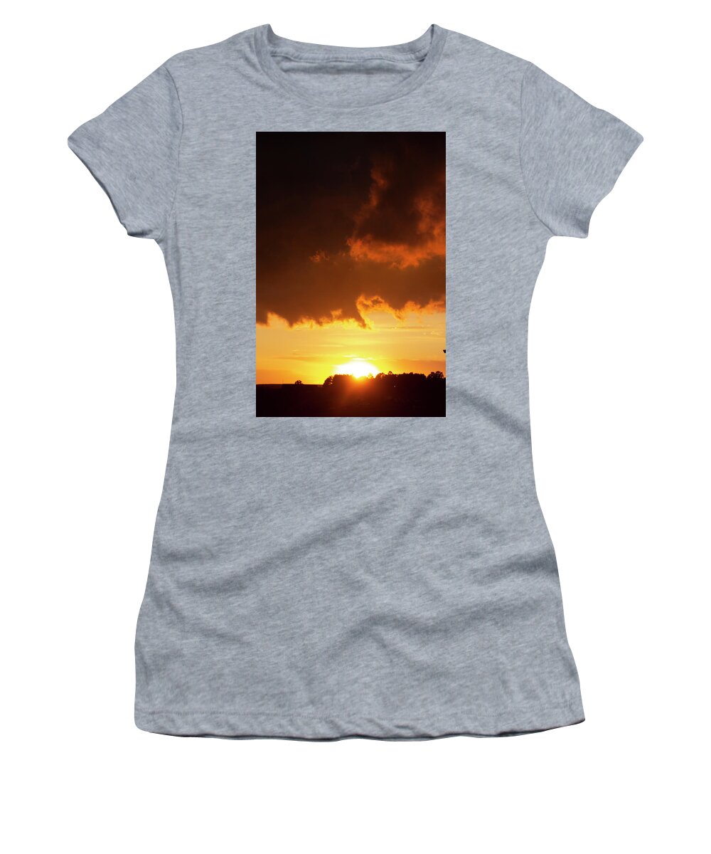 Nebraskasc Women's T-Shirt featuring the photograph Nebraska Thunderset 026 by Dale Kaminski