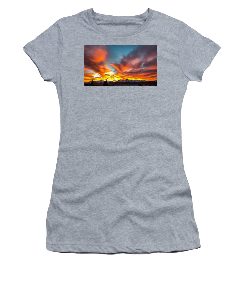 November Eplosioncolorado Women's T-Shirt featuring the photograph November Explosion by Jeremy Rhoades