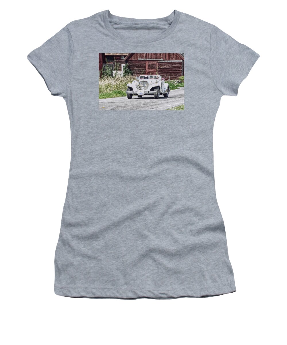 Cars Women's T-Shirt featuring the photograph Rally Car 94 Arriving by Elaine Berger